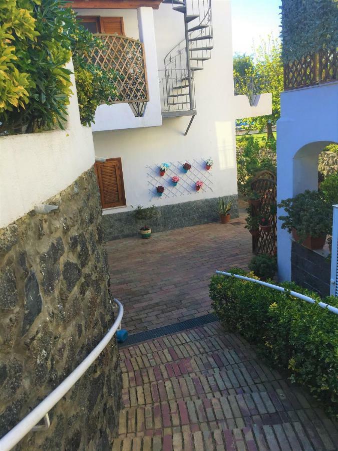 كازاميتْشيولا تيرمي Villa Erade المظهر الخارجي الصورة